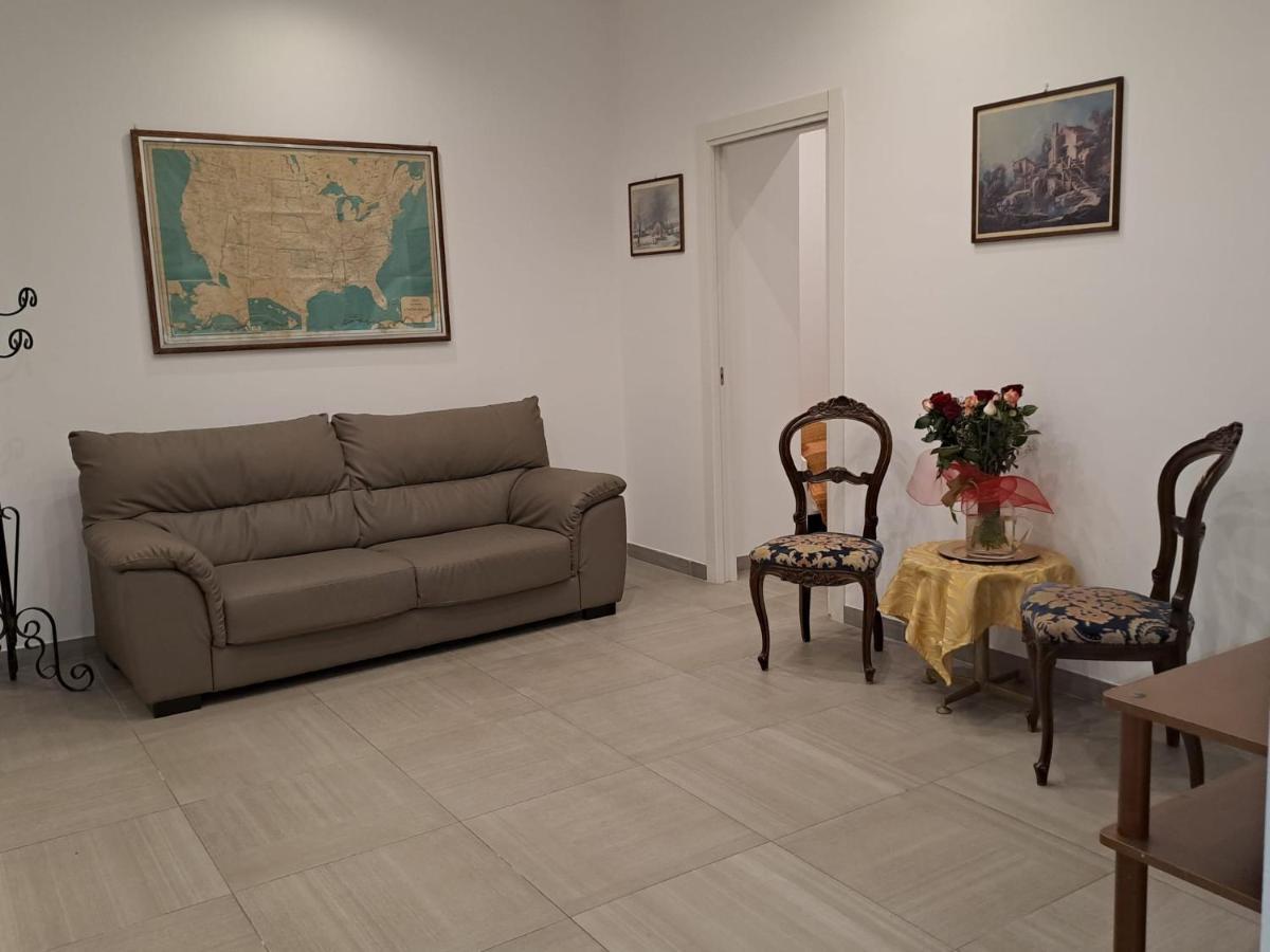 Lilibet Apartment Палермо Номер фото